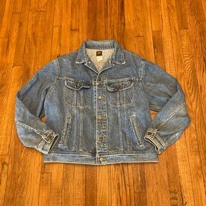 Lee Jean Jacket Size Large